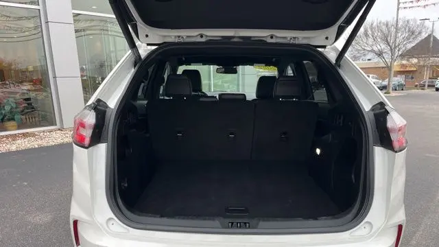 2022 Ford Edge ST-Line