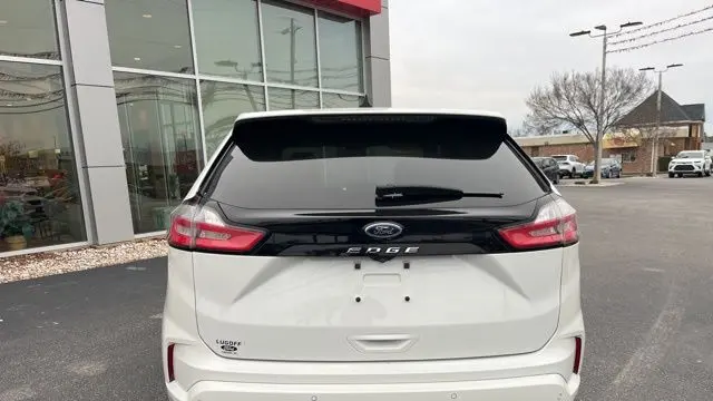 2022 Ford Edge ST-Line