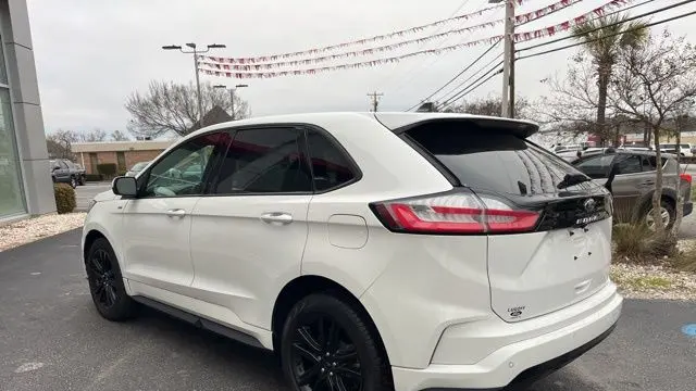 2022 Ford Edge ST-Line
