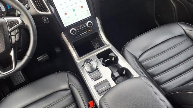 2022 Ford Edge ST-Line