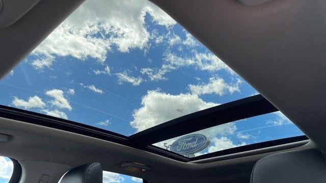 2023 Ford Edge ST-Line