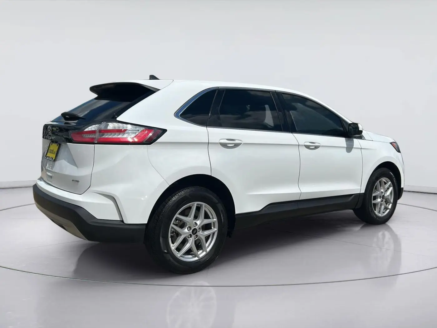 2023 Ford Edge - $22,125
