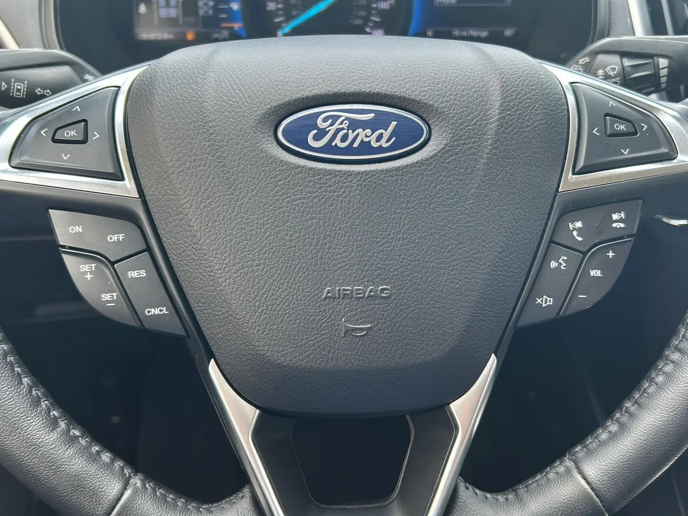 2023 Ford Edge - $22,125