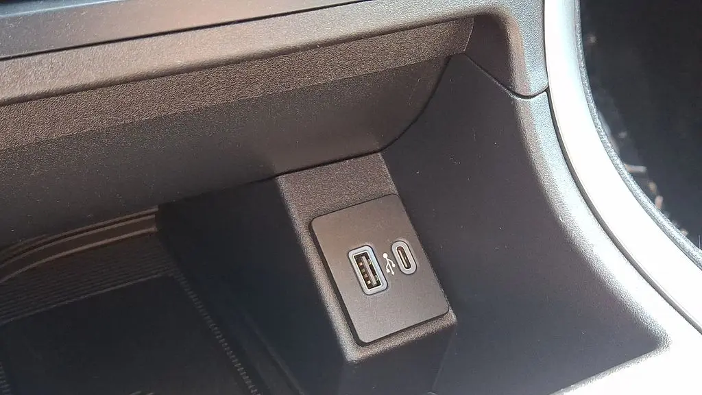 2023 Ford Edge ST-Line