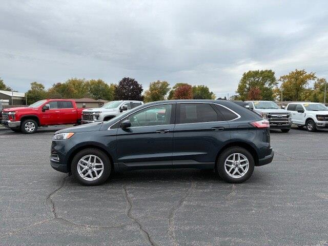 2023 Ford Edge - $28,900
