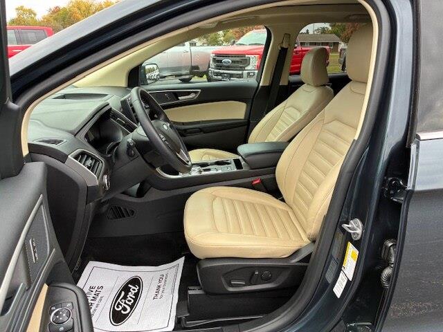 2023 Ford Edge - $28,900