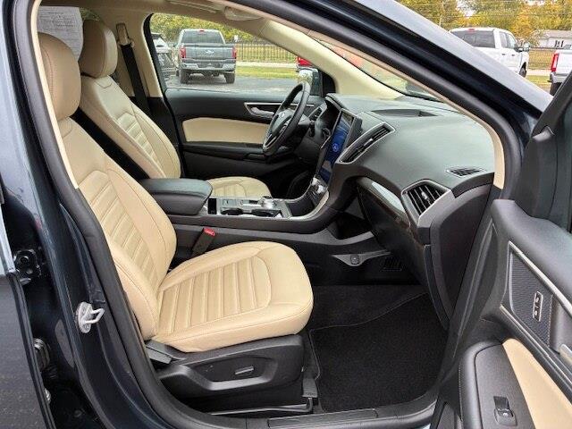 2023 Ford Edge - $28,900