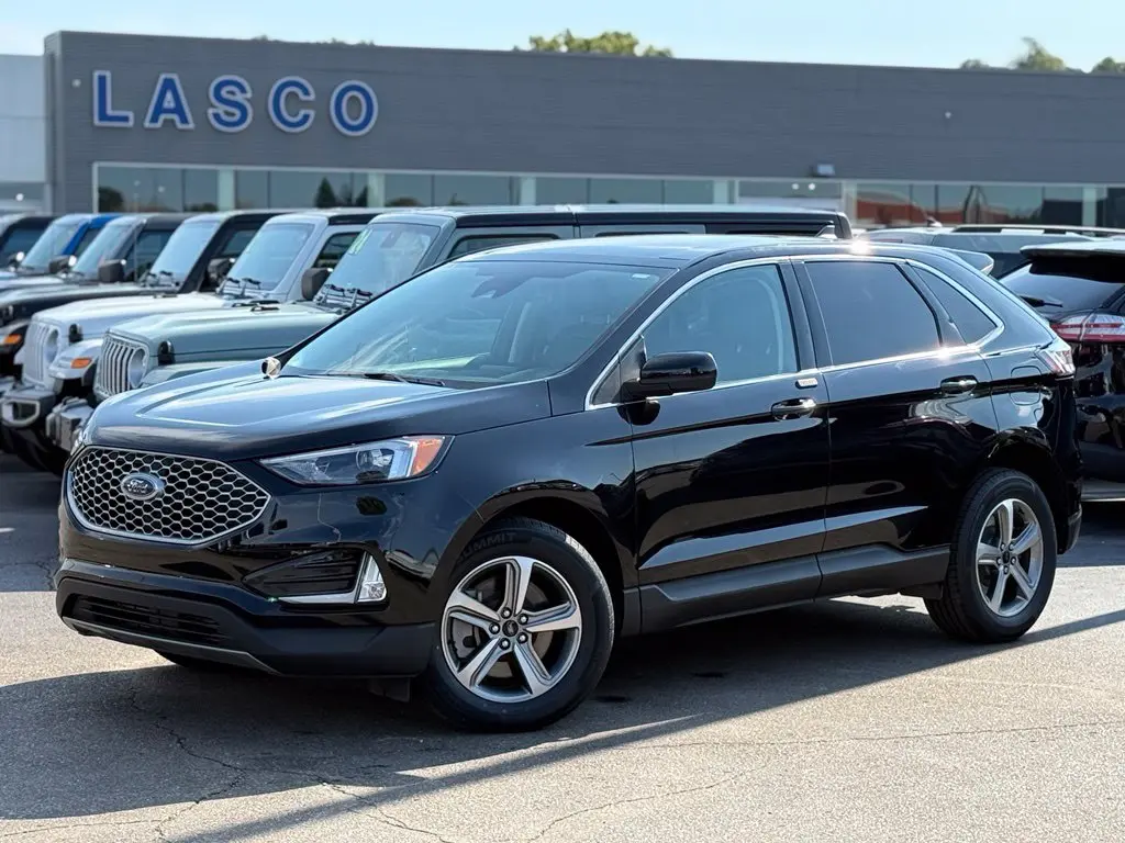 2024 Ford Edge