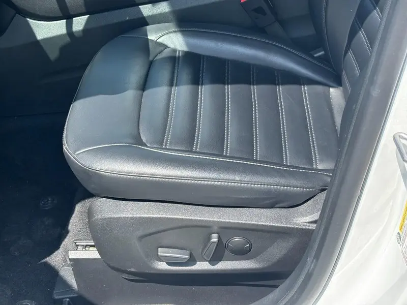 2024 Ford Edge - $28,995
