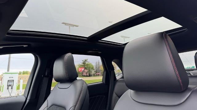 2024 Ford Edge ST-Line
