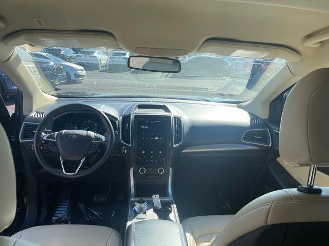 2024 Ford Edge SEL — photo 1 of 12