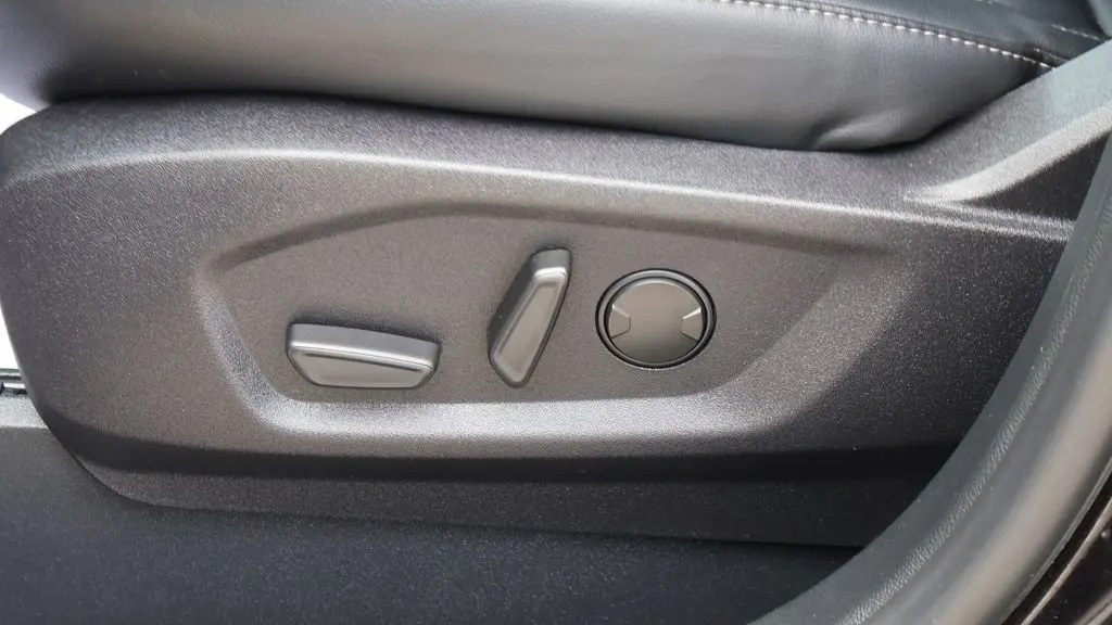 2024 Ford Edge ST-Line