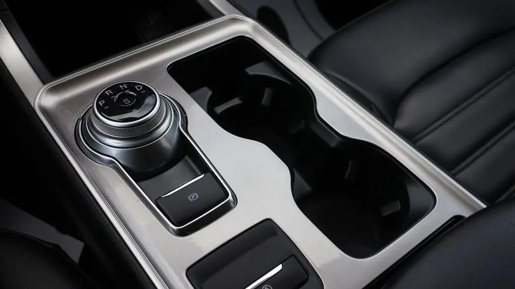 2024 Ford Edge ST-Line
