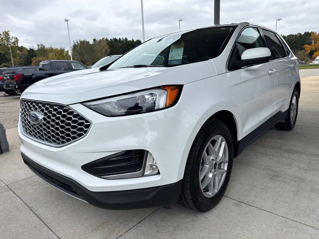2024 Ford Edge - $26,300