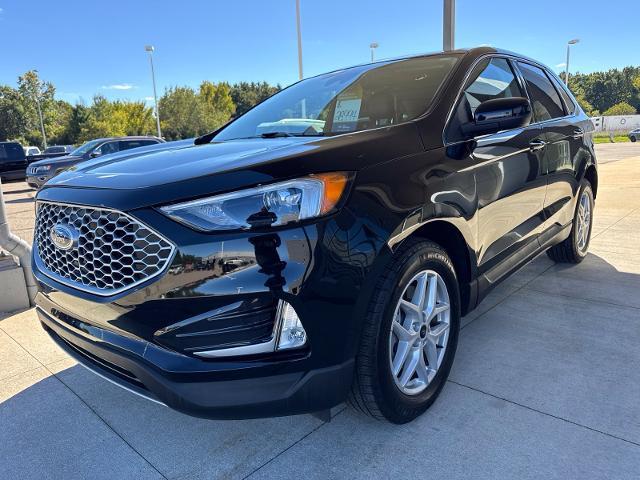 2024 Ford Edge - $28,700
