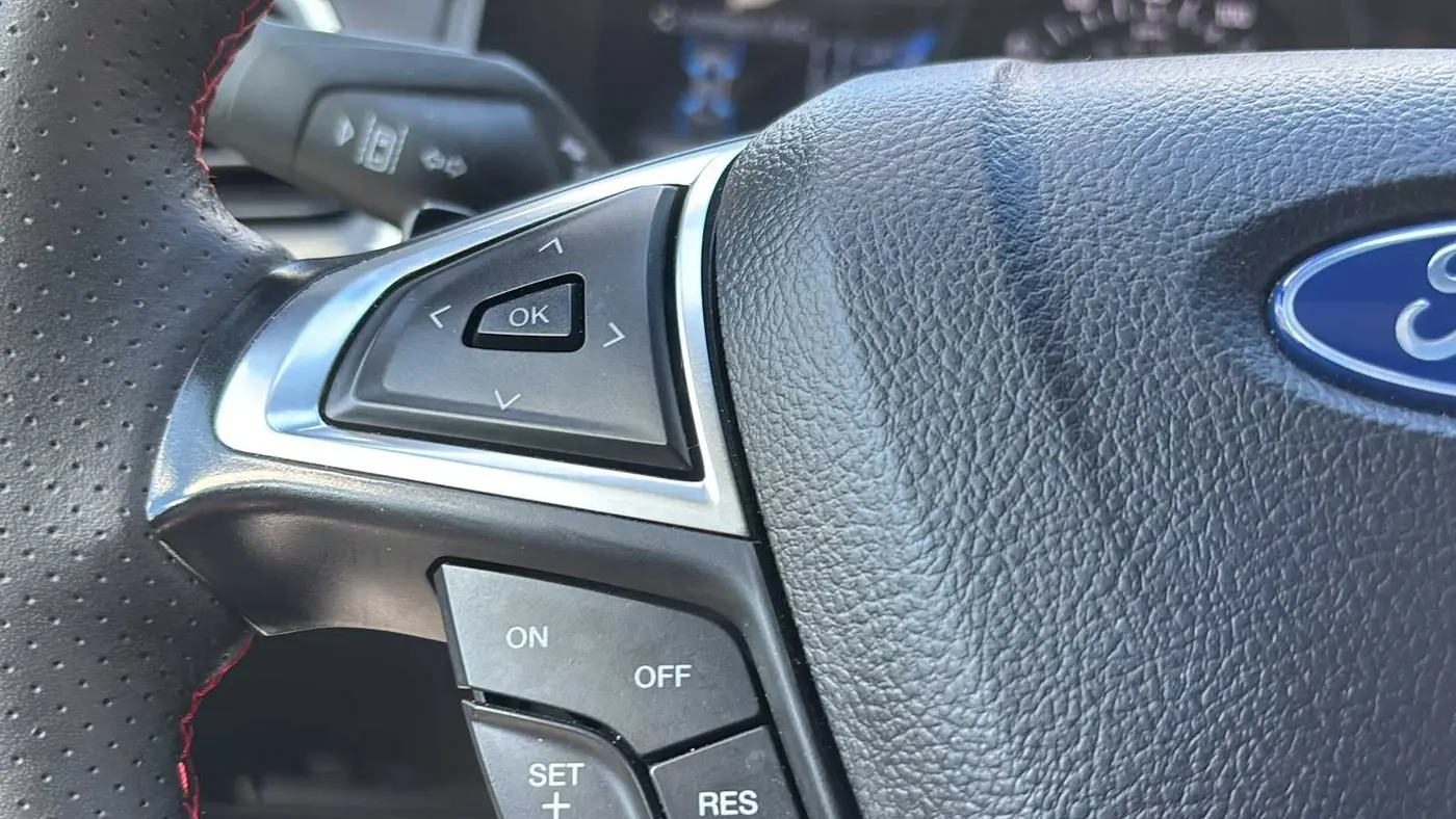 2024 Ford Edge ST-Line