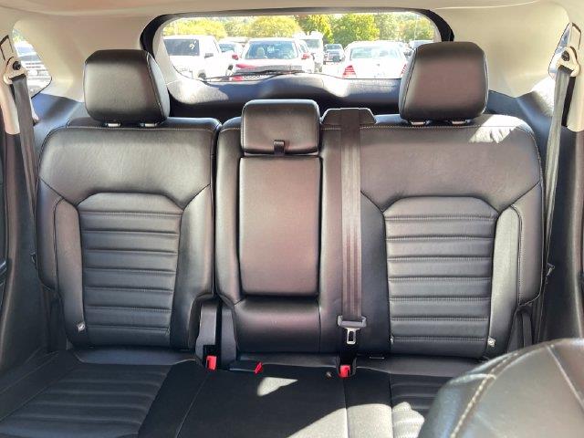 2016 Ford Edge - $11,995