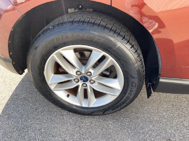 2016 Ford Edge - $11,995