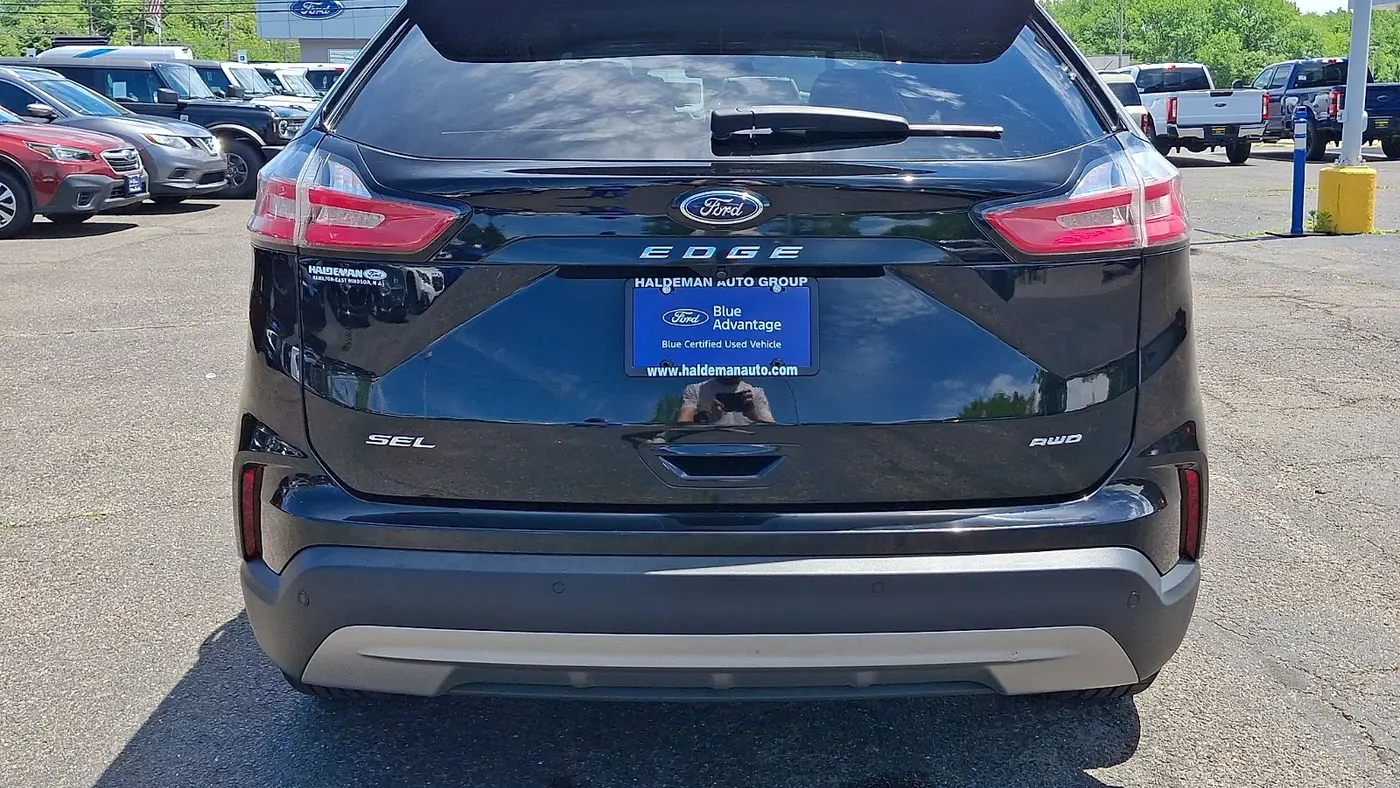 2021 Ford Edge SEL