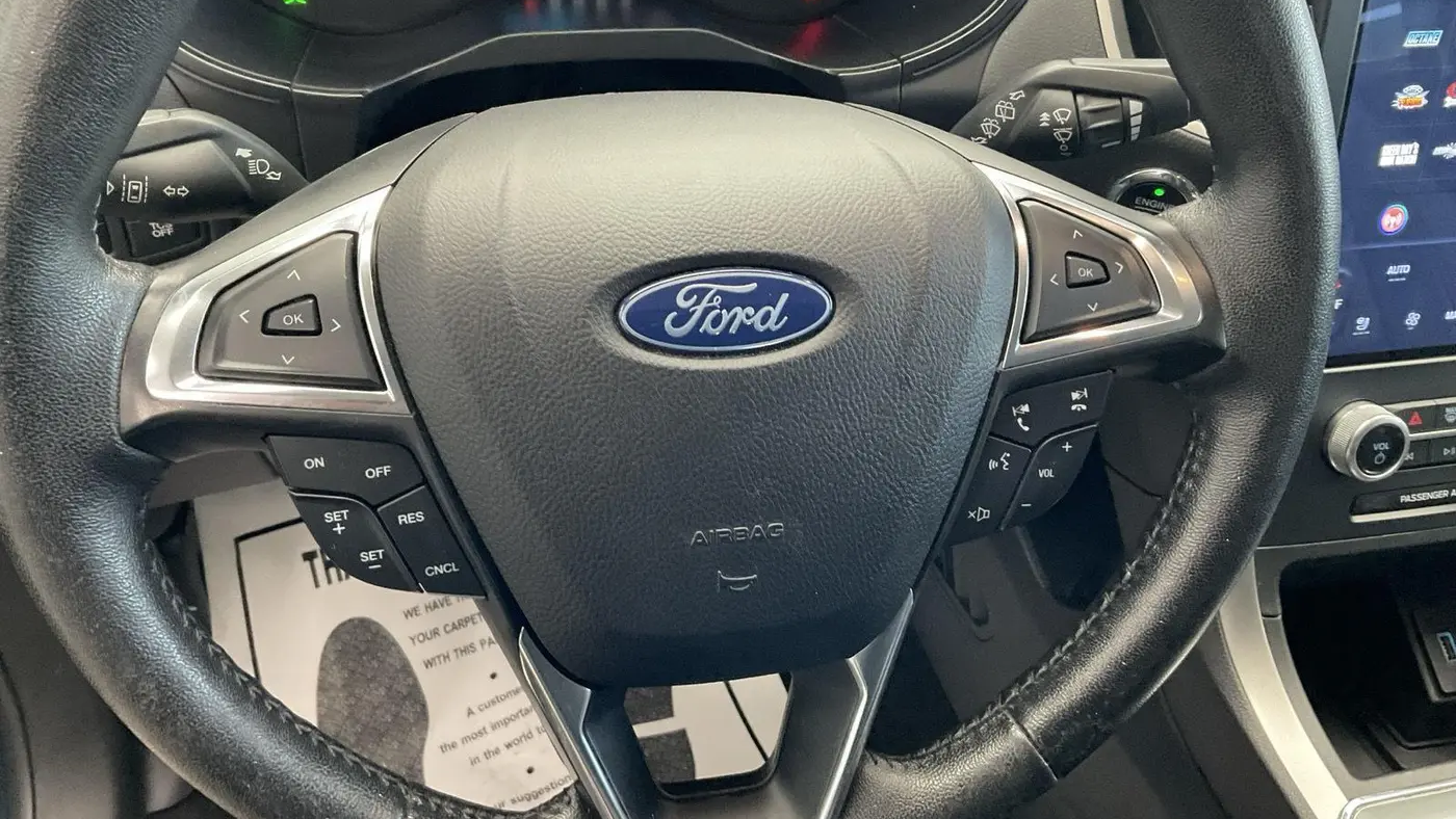 2022 Ford Edge SEL