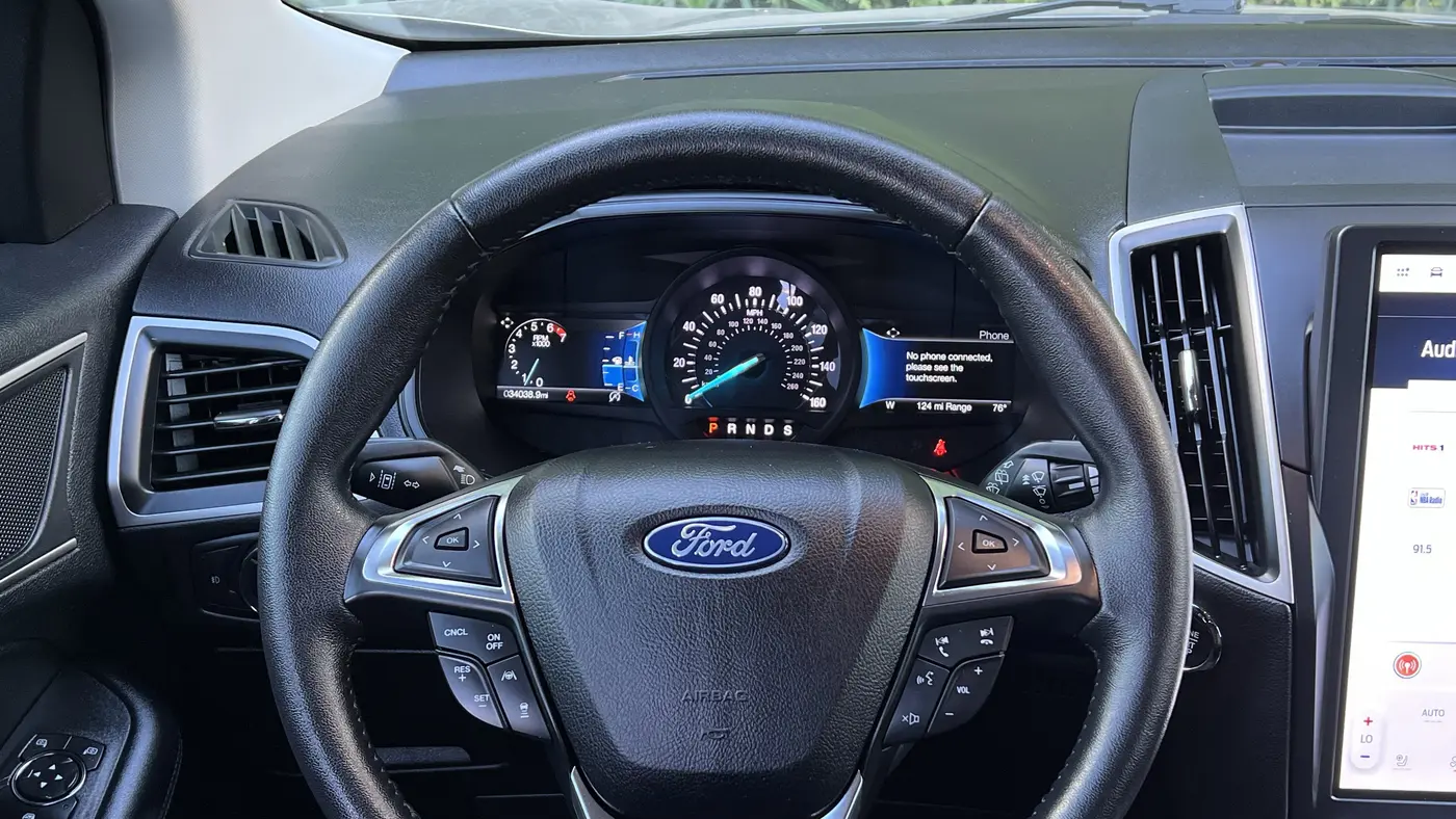 2022 Ford Edge SEL