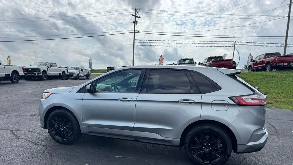 2022 Ford Edge ST-Line