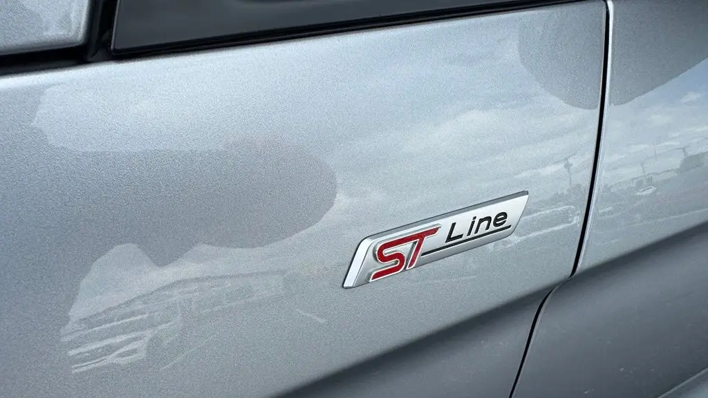 2022 Ford Edge ST-Line