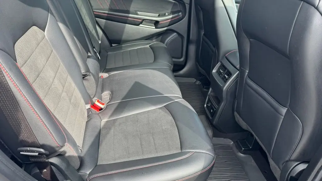 2022 Ford Edge ST-Line