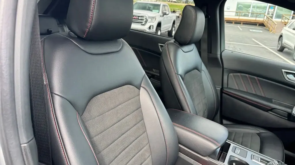 2022 Ford Edge ST-Line