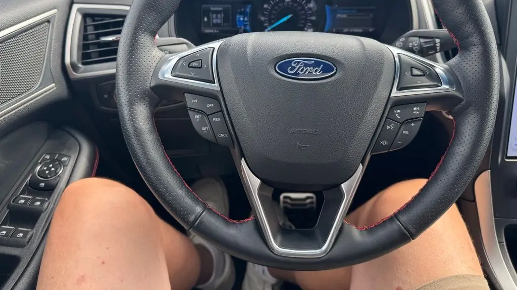 2022 Ford Edge ST-Line
