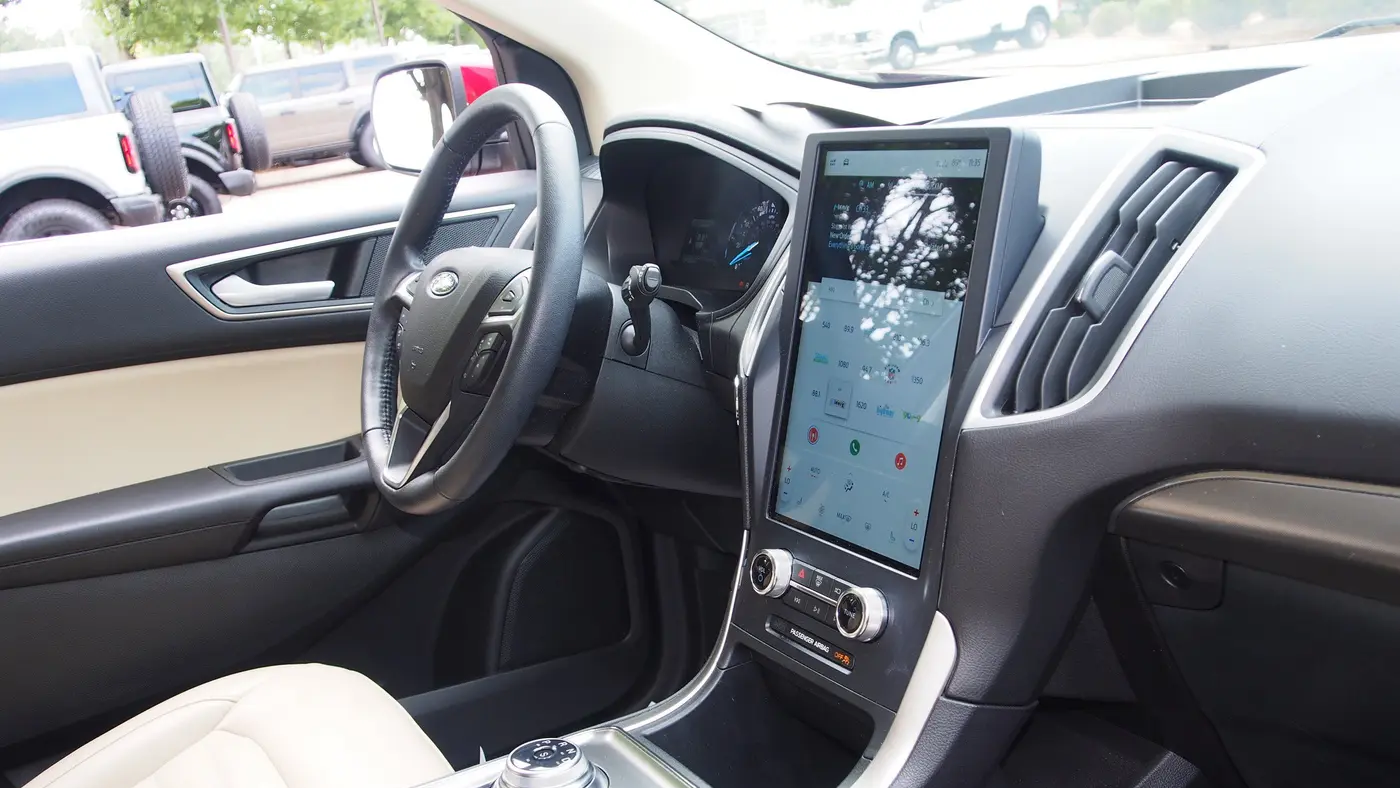 2022 Ford Edge ST-Line