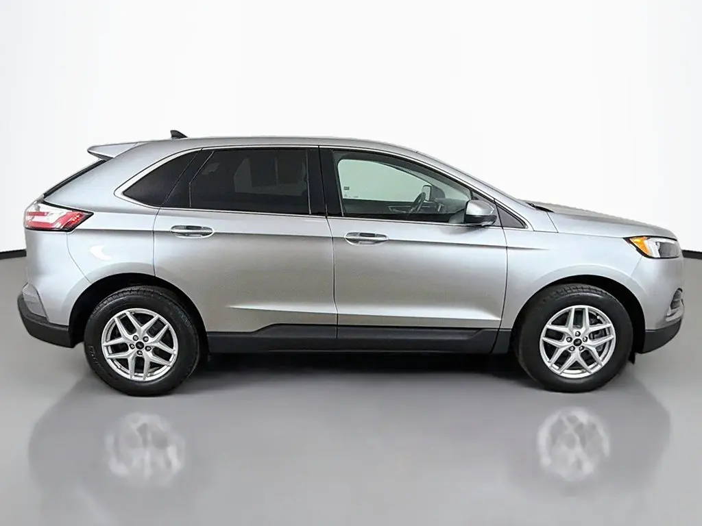 2023 Ford Edge - $21,999