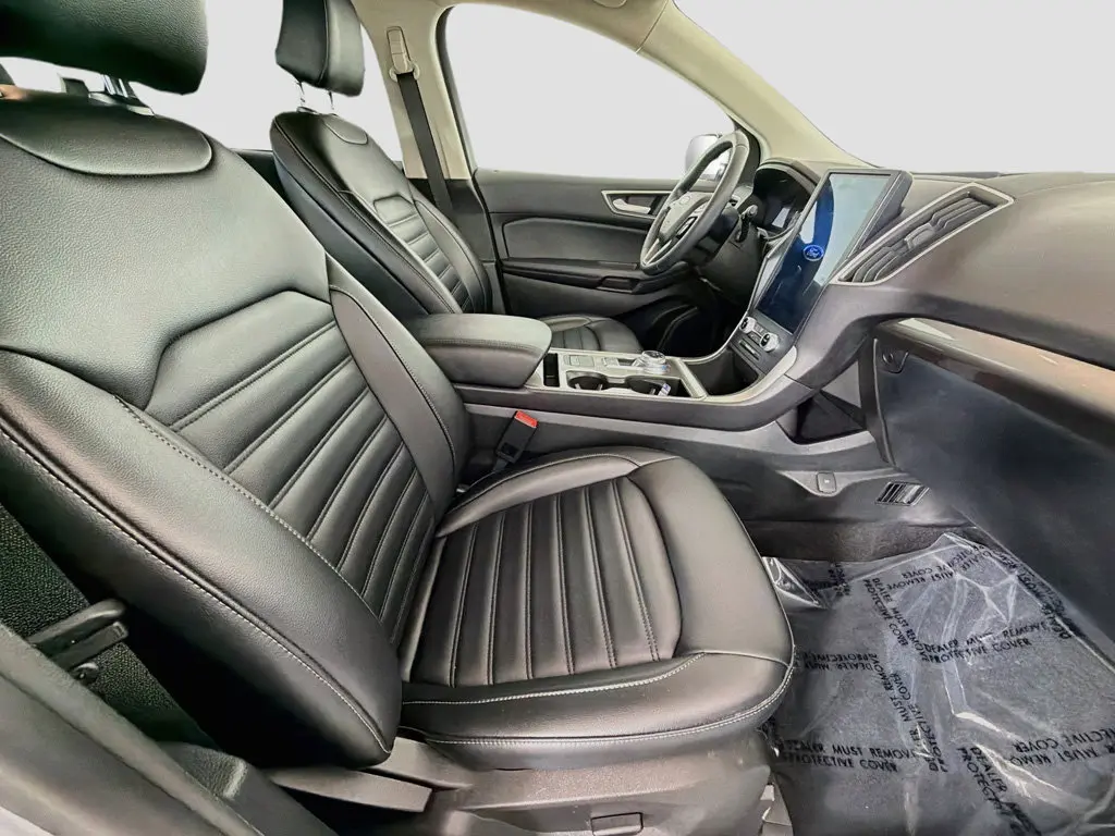 2023 Ford Edge - $21,999