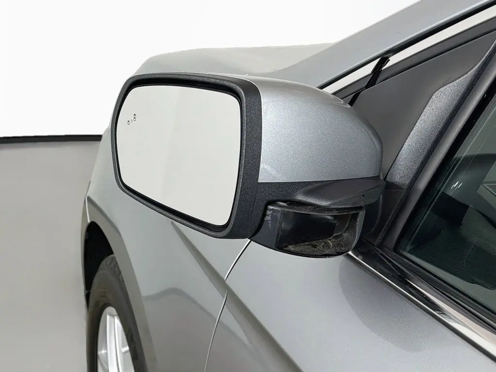 2023 Ford Edge - $21,999