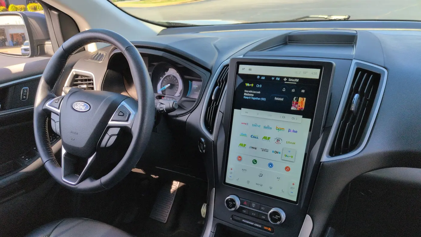 2023 Ford Edge SEL