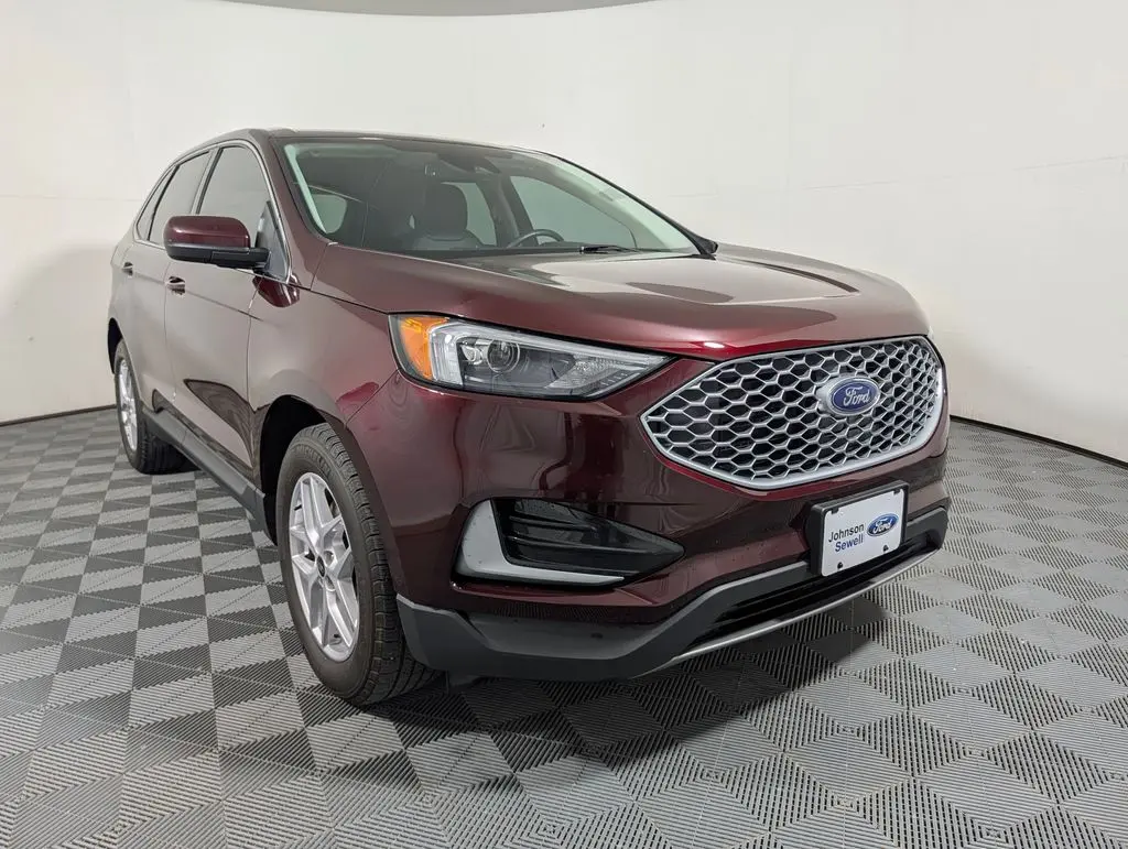 2023 Ford Edge