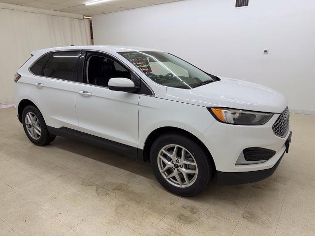 2023 Ford Edge - $19,486