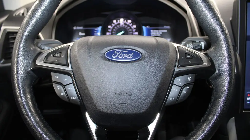 2024 Ford Edge ST-Line