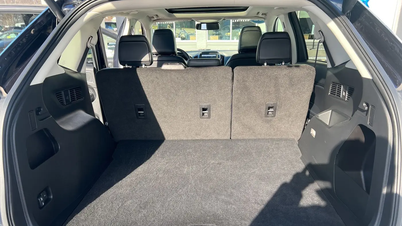 2024 Ford Edge ST-Line