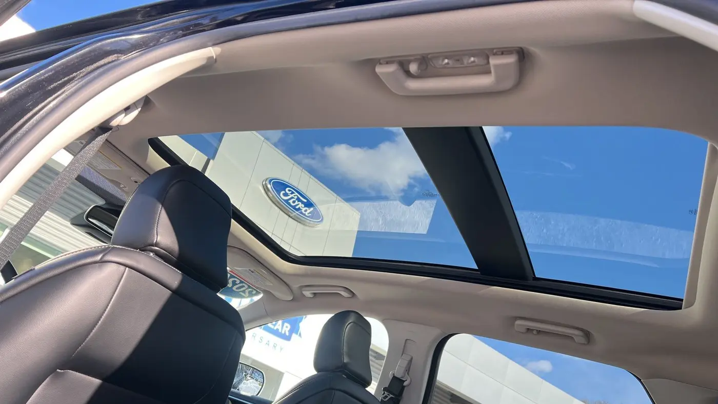 2024 Ford Edge ST-Line