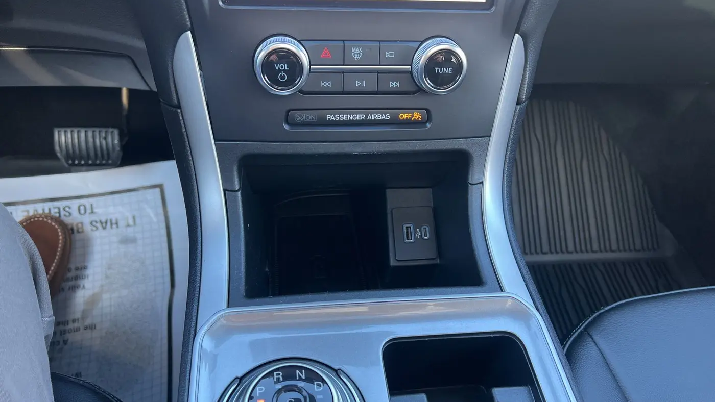 2024 Ford Edge ST-Line