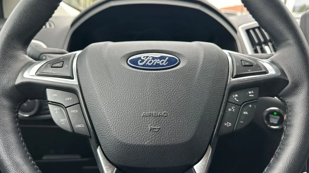 2024 Ford Edge ST-Line