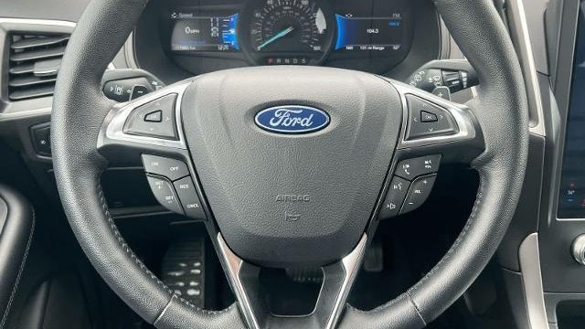 2024 Ford Edge ST-Line