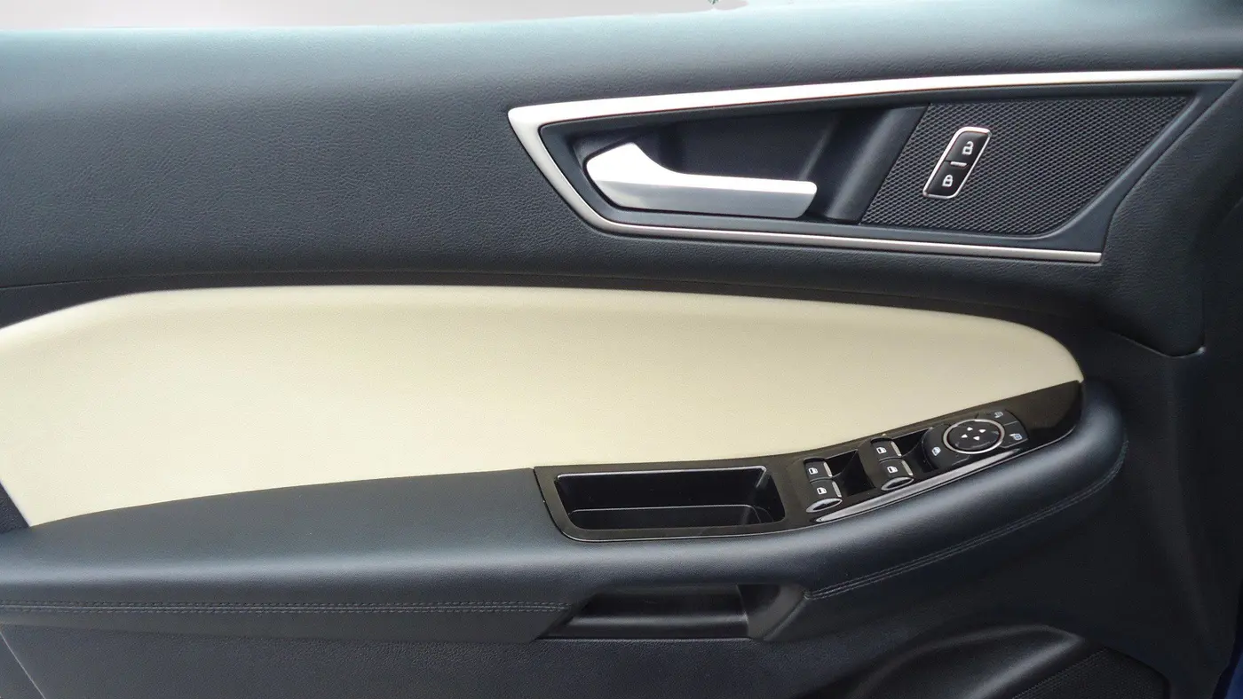 2020 Ford Edge ST Line