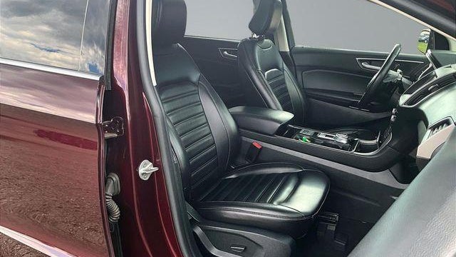 2020 Ford Edge ST Line