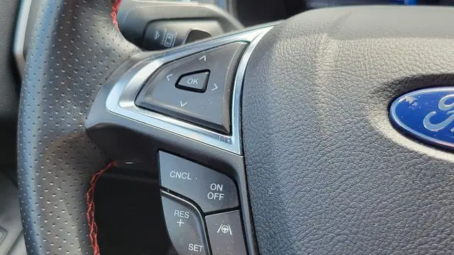 2022 Ford Edge ST-Line