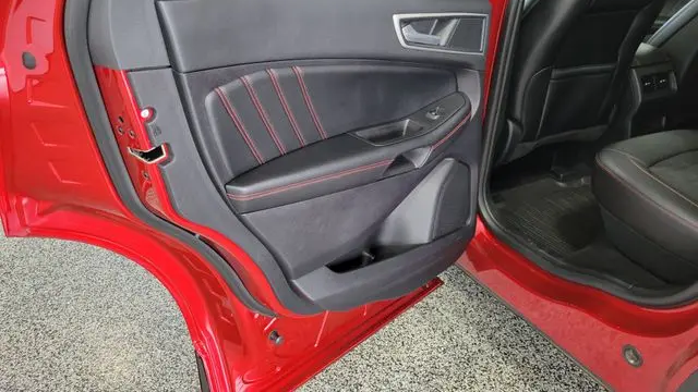 2022 Ford Edge ST-Line
