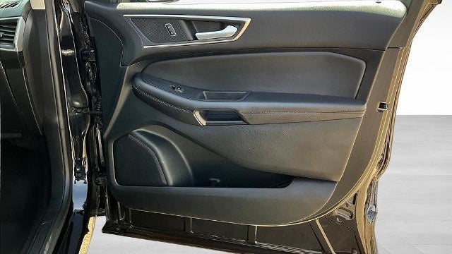 2022 Ford Edge ST-Line