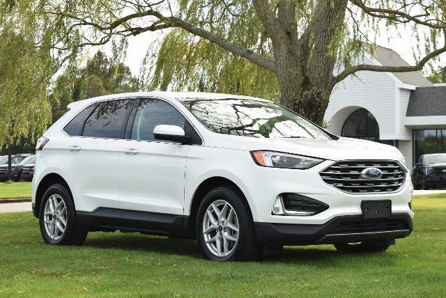 2022 Ford Edge - $27,500