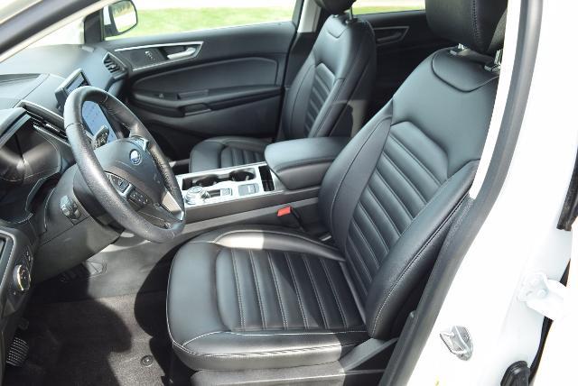 2022 Ford Edge - $27,500